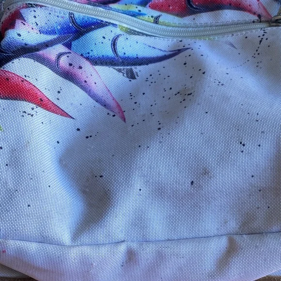 JanSport Big Student Art aPrint Backpack leather bottom. Large pockets - Picture 5 of 10